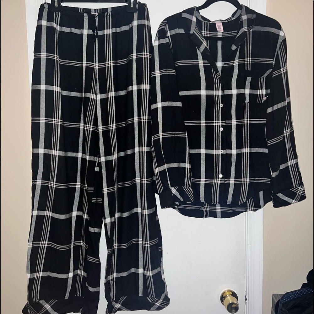 Victoria Secret Large Flannel Pajama Set
